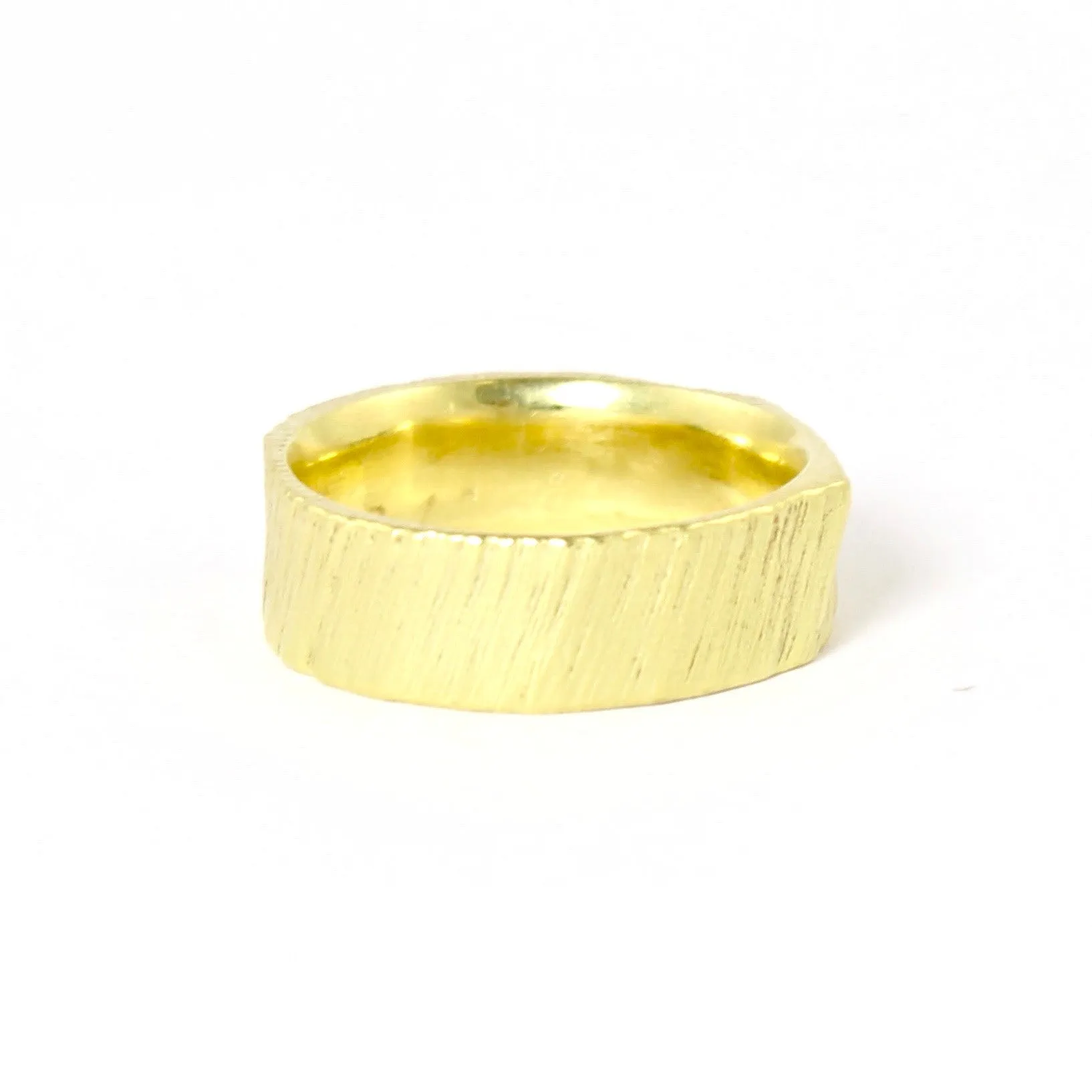 18k Gold 6mm Vertical Dig Band by Dahlia Kanner