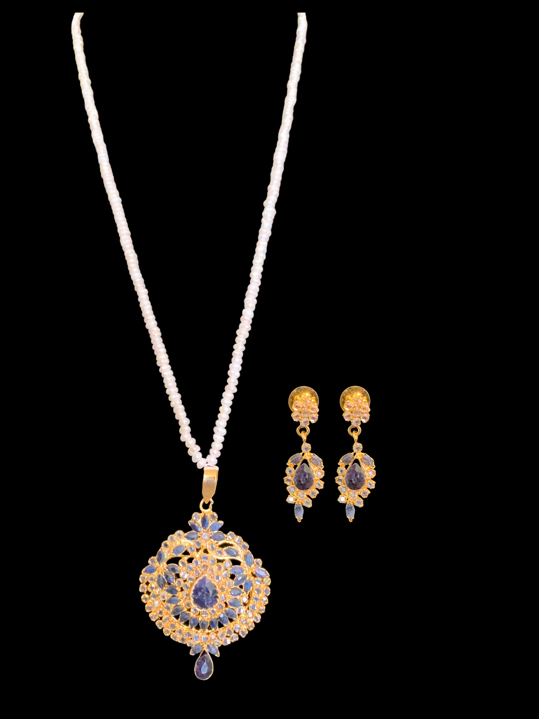 Gold plated sapphire pendant set with fresh water pearls ( READY TO SHIP)