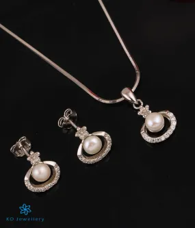 The Belle Silver Pendant Set